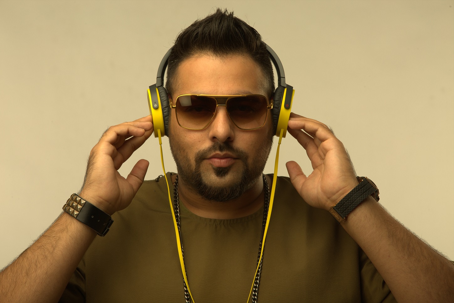 Badshah pays a tribute to the women across the world!