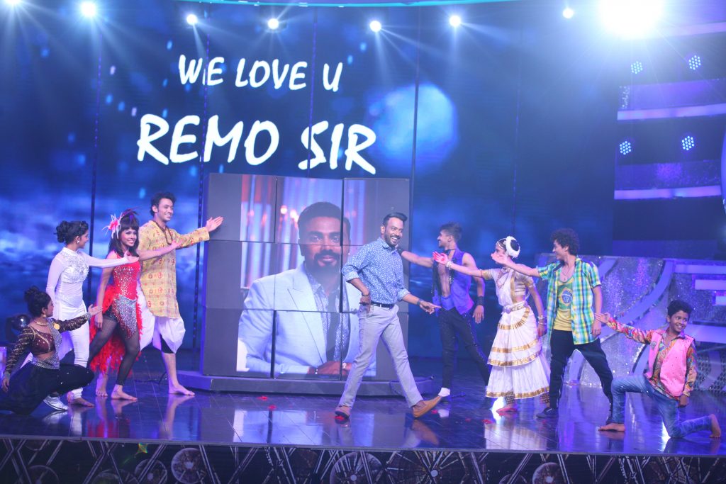 Remo D’Souza enthrals contestants and audiences on the set of Marathi Dance Reality show 2 MAD - 1