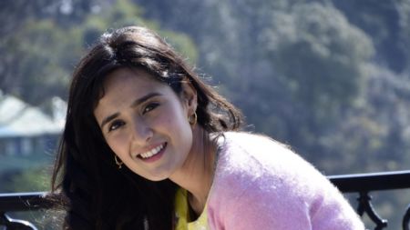 Pankhuri Awasthy suffers electric shock on the sets