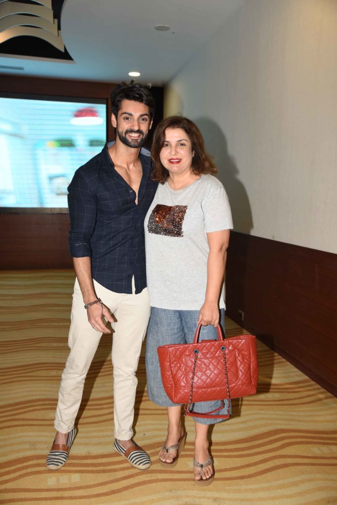 Karan Wahi holds a special screening of his debut venture - 3