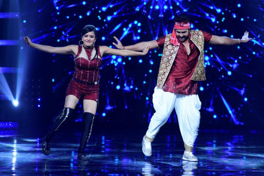 In Pics: Candid moments from Nach Baliye Season 8 - 19