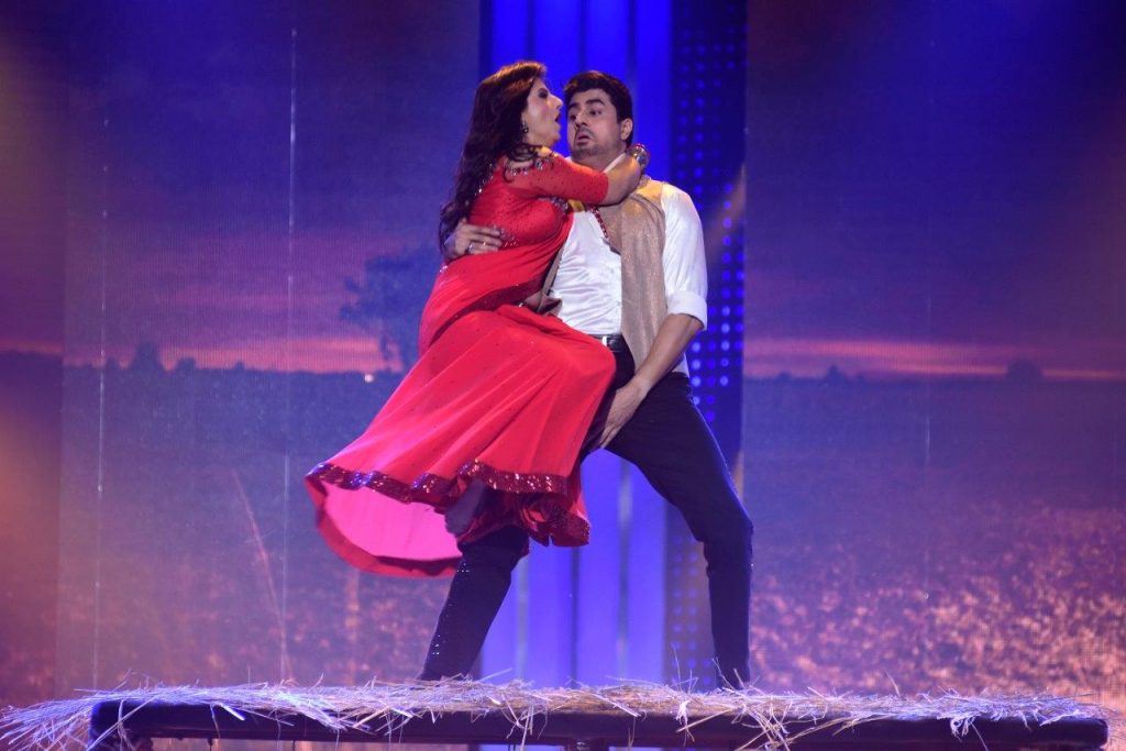 In Pics: Candid moments from Nach Baliye Season 8 - 10