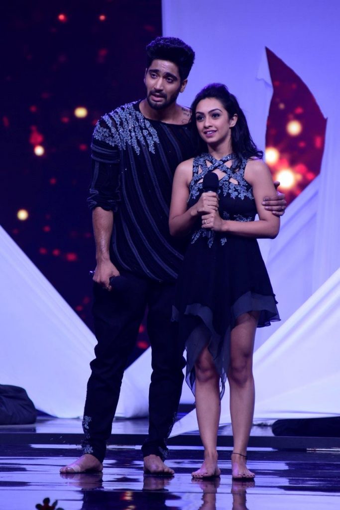 In Pics: Candid moments from Nach Baliye Season 8 - 11