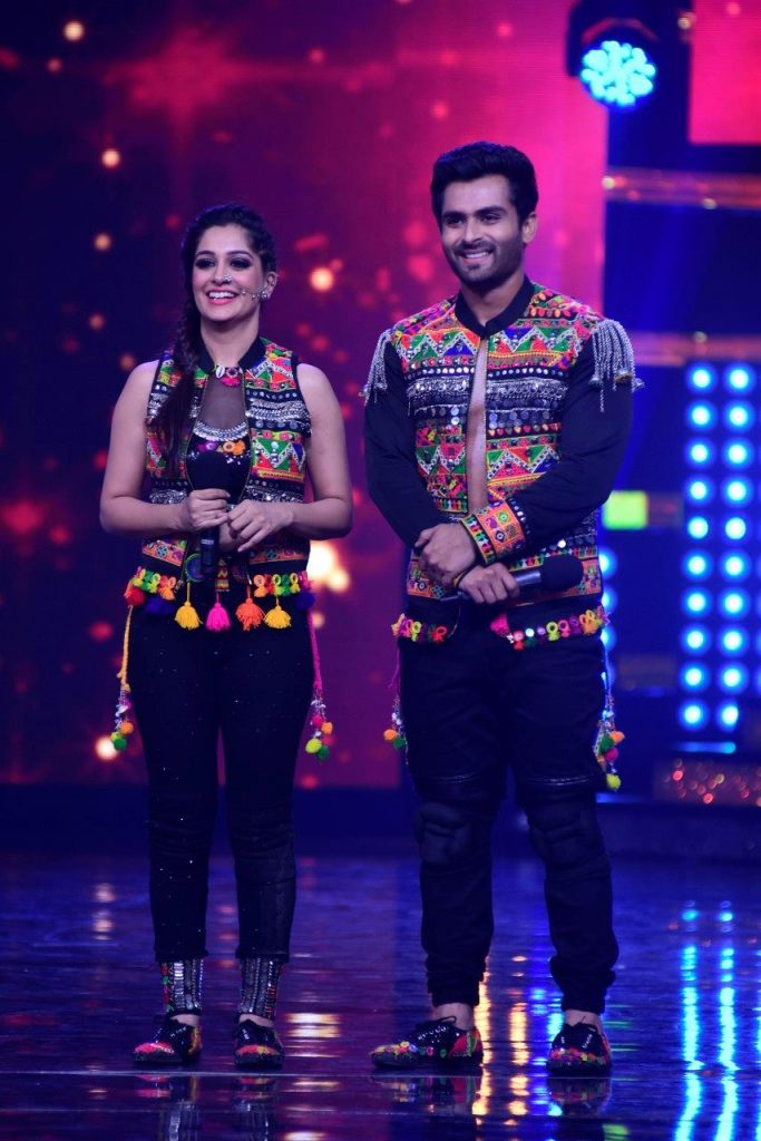 In Pics: Candid moments from Nach Baliye Season 8 - 13