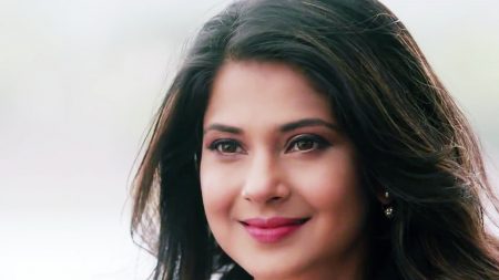 Maya to throw molestation charges on Ayaan in Sony TV’s Beyhadh