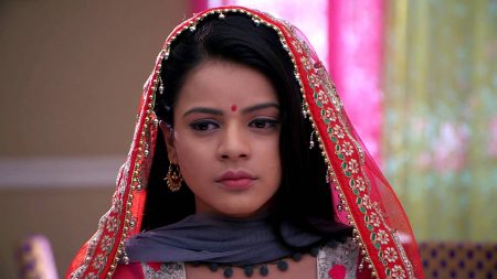 Jigyasa Singh to undergo surgery post a fall on the sets of Colors’ Thapki Pyar Ki