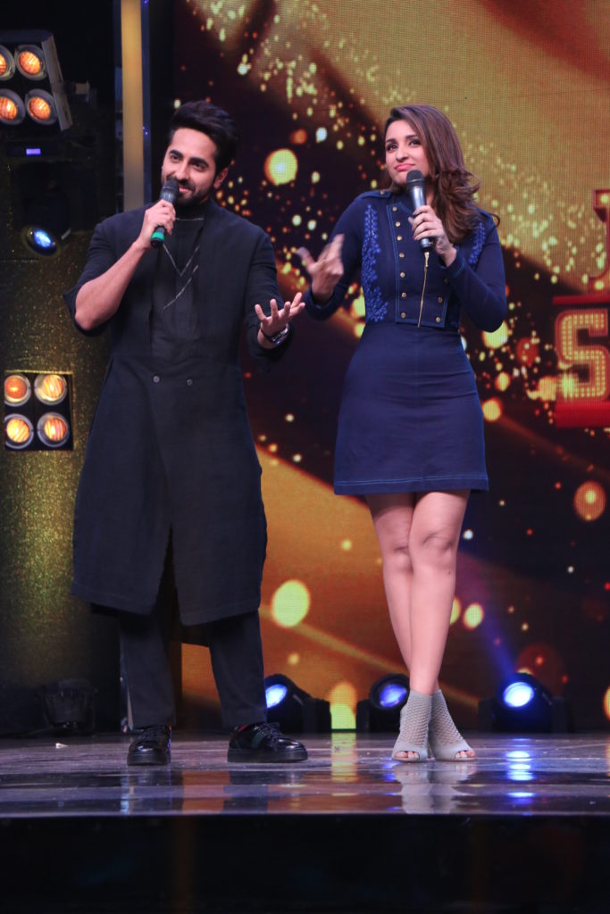 Parineeti Chopra and Ayushmann Khurana on ZEE TV’s Sa Re Ga Ma Pa Li’l Champs - 1