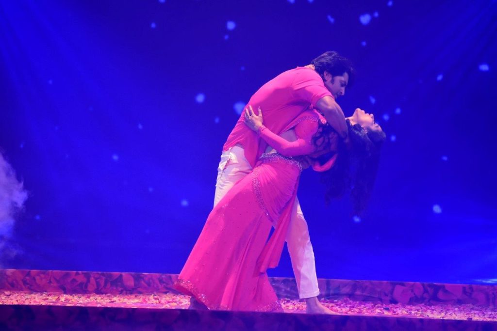 Sneak peek: Nach Baliye 8 week six highlights - 7