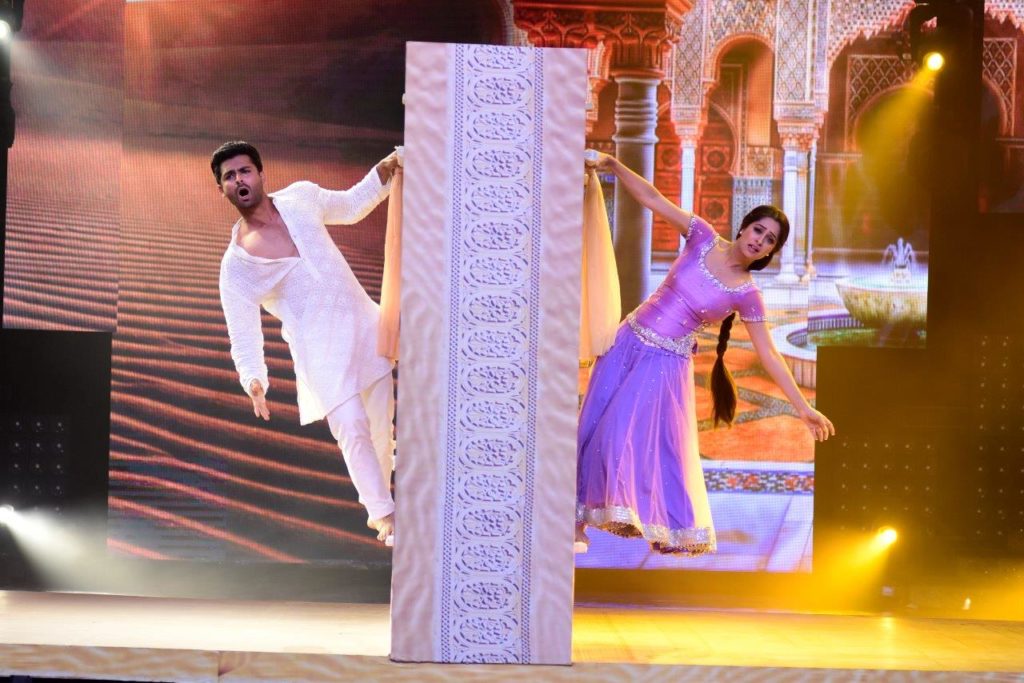 Nach Baliye Week 7 – A Bollywood Dreamy Night! - 19