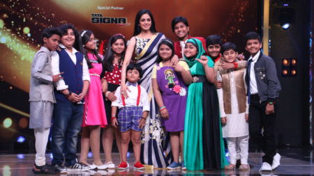 A R Rehman and Sridevi in Sa Re Ga Ma Pa Lil Champs 2017