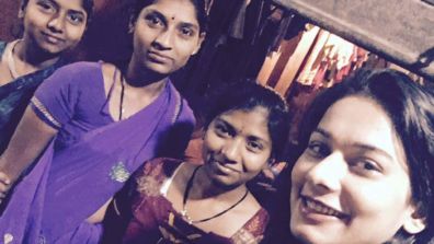 Aneri Vajani’s surprise visit to fans in slum