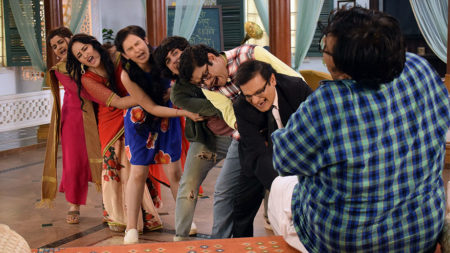 An antique pot creates problems in SAB TV’s Chidiya Ghar 