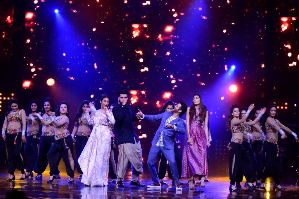 Nach Baliye gears up for its Finale with a Star-Studded evening - 23