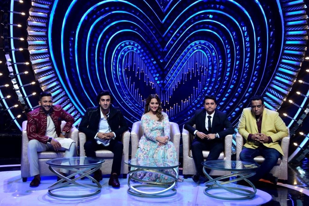 Nach Baliye gears up for its Finale with a Star-Studded evening - 16