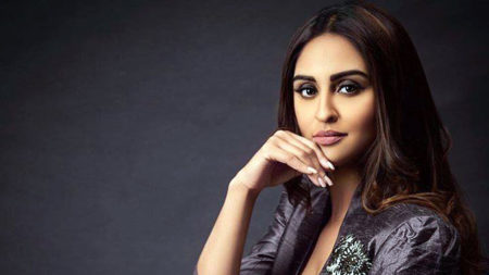 Krystle D’souza to spill her makeup & hair secrets