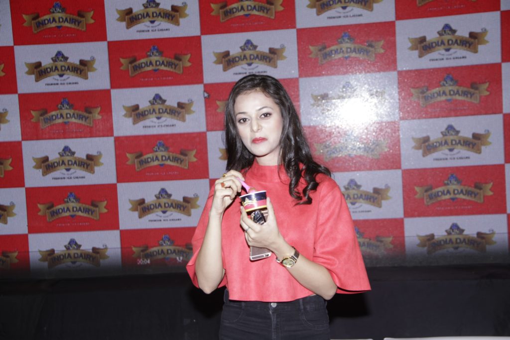 Celebs enjoy delicious Fun India Dairy ice cream at IndianWikiMedia Celebrity Bash - 4