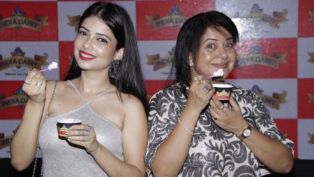 Celebs enjoy delicious Fun India Dairy ice cream at IndianWikiMedia Celebrity Bash