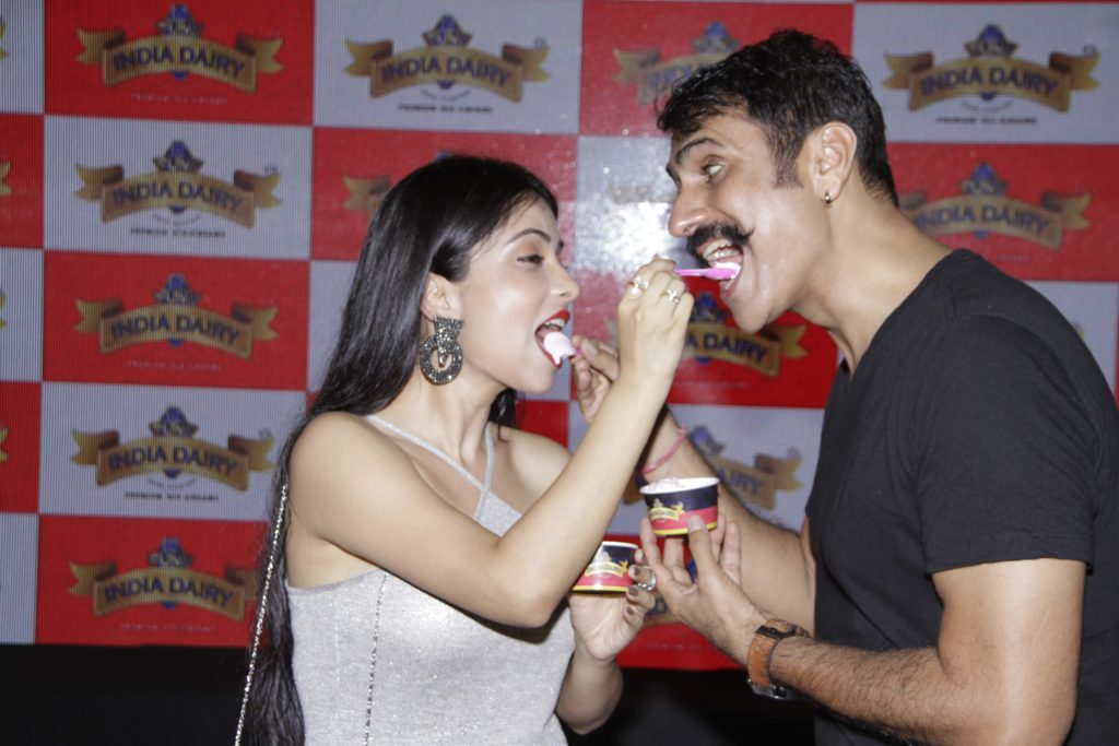 Celebs enjoy delicious Fun India Dairy ice cream at IndianWikiMedia Celebrity Bash - 11