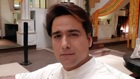 I am surrounded by ‘beautiful’ women in my life – smiles Sachin Tyagi