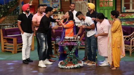 Bharti Singh celebrates her Birthday on The Kapil Sharma Show