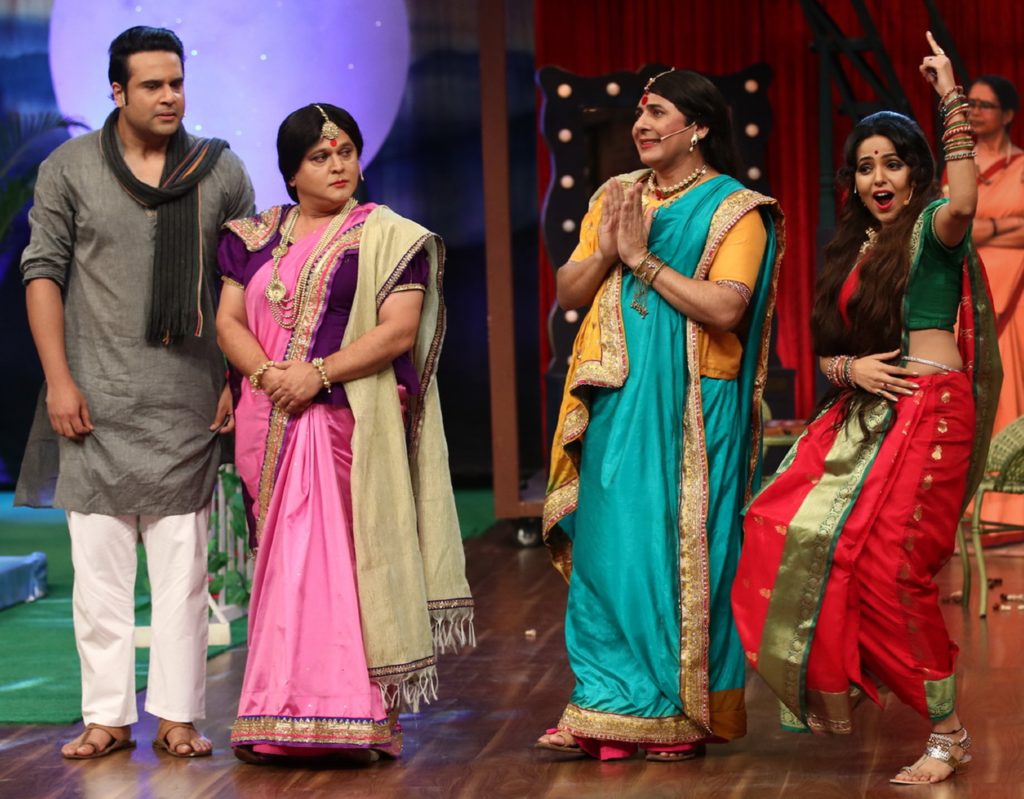 Vivek Oberoi and Richa Chadda at The Drama Company - 2