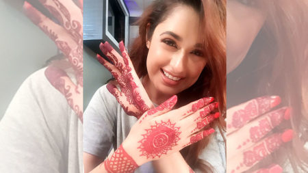 Yuvika Chaudhary is in love with ‘mehendi’