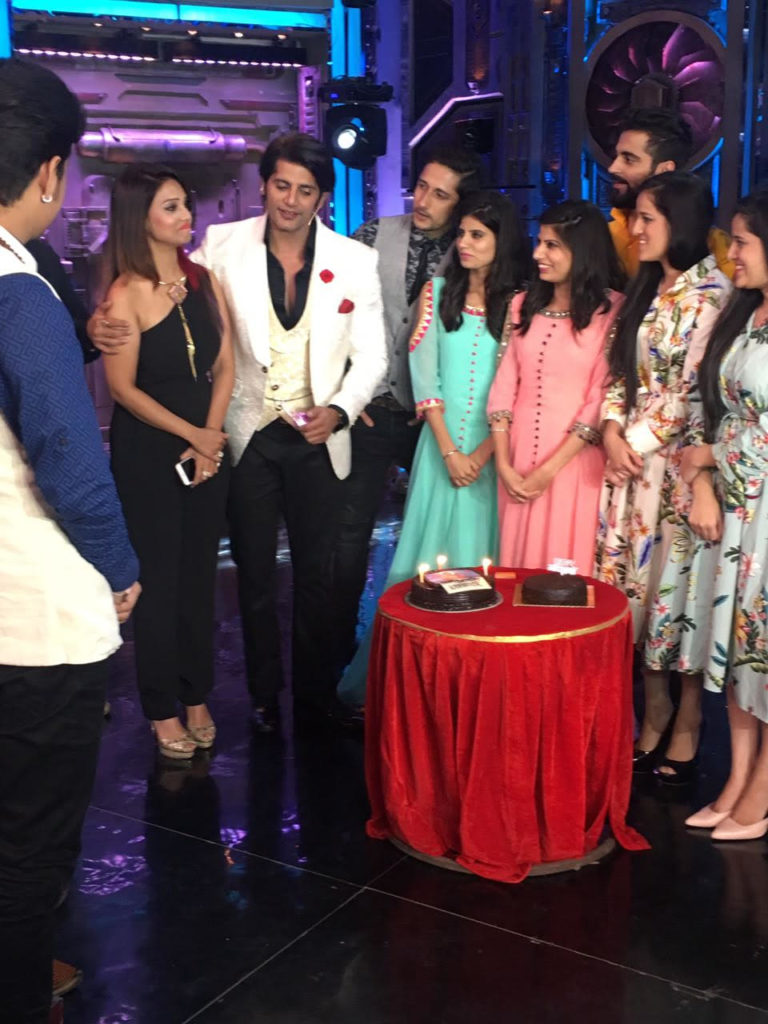 Karanvir Bohra’s birthday celebrations on the sets of India’s Best Judwaah - 8