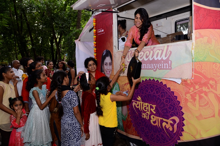 Snapshots:  Sakshi Tanwar’s upcoming show Tyohaar Ki Thali on Epic channel - 6