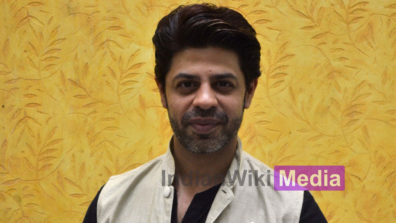 Ssumier Pasricha aka Pammi Aunty in IndianWikiMedia office