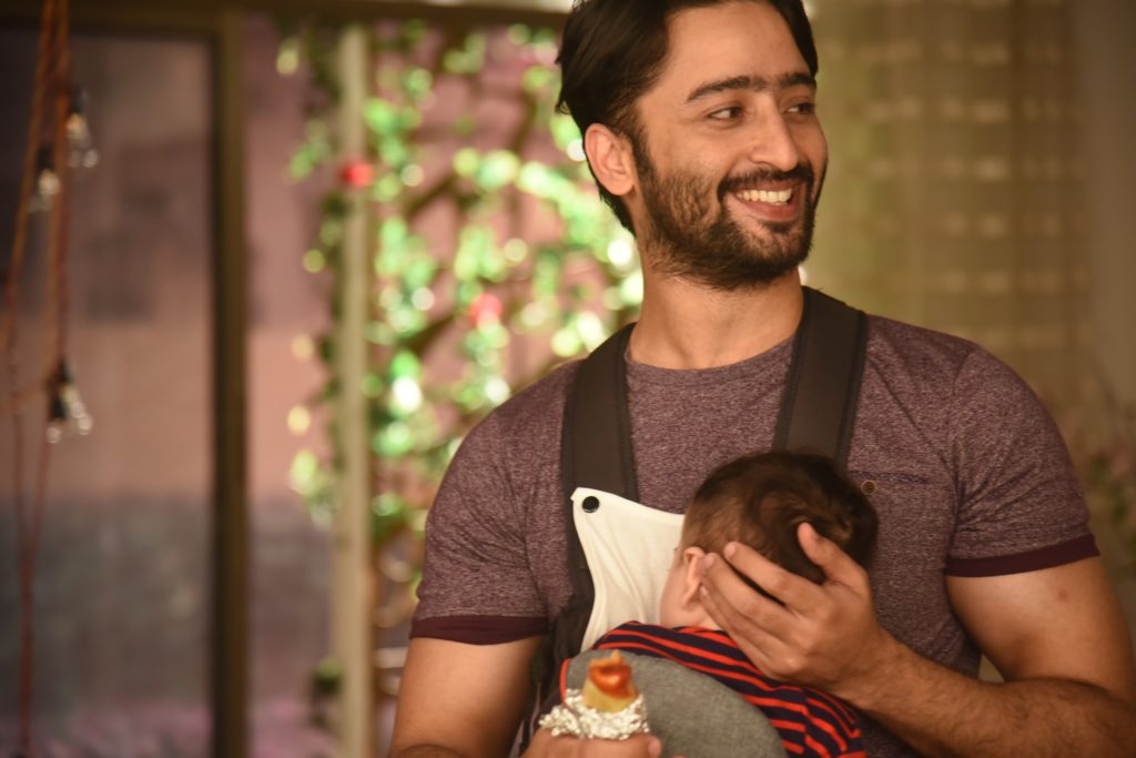 Shaheer and Erica begin shoot for Kuch Rang Pyar Ke Aise Bhi - 3