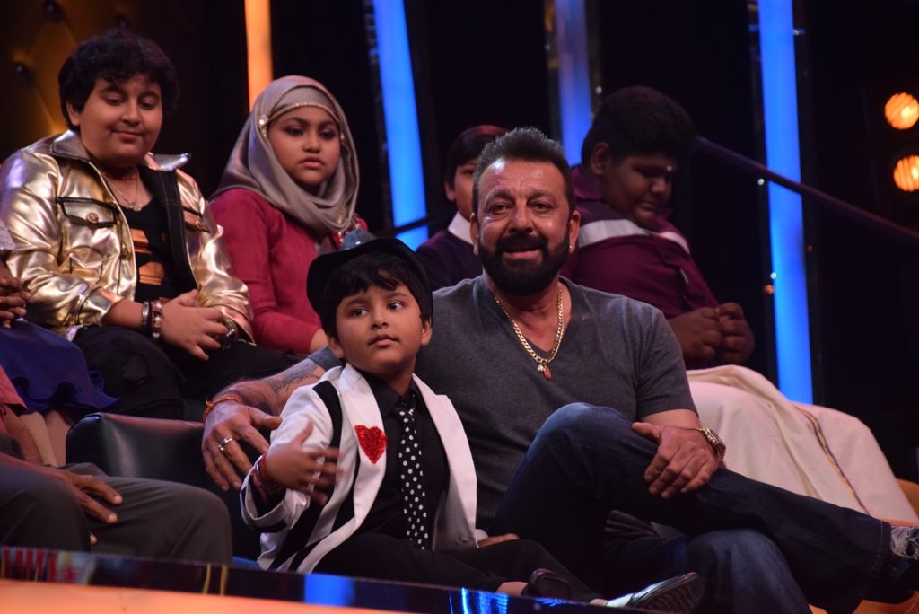 Sanjay Dutt meets the contestants of SaReGaMaPa Li’l Champs - 2