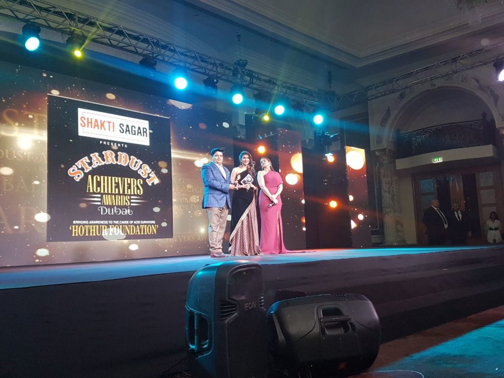 Global Advertisers MD Sanjeev Gupta wins big at Stardust Achievers Awards - 0