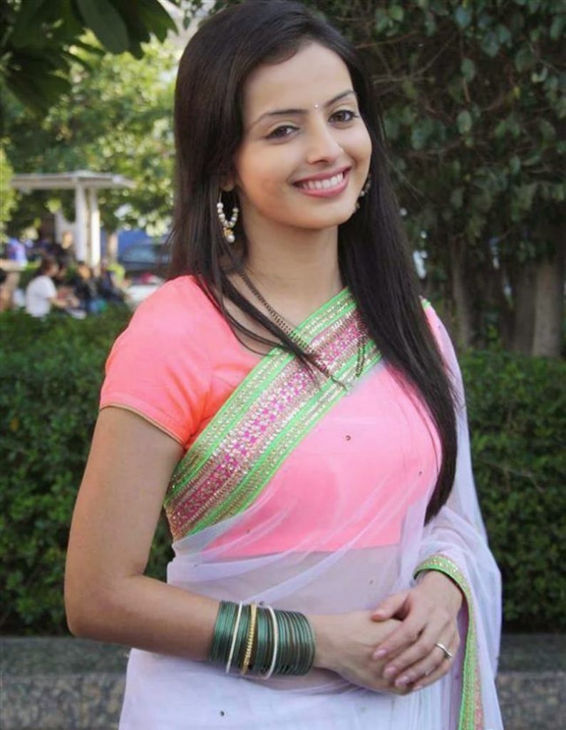 Ethnic Inspirations To Take From Shrenu Parikh! - 5