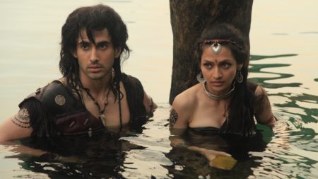 Underwater training for Porus actors