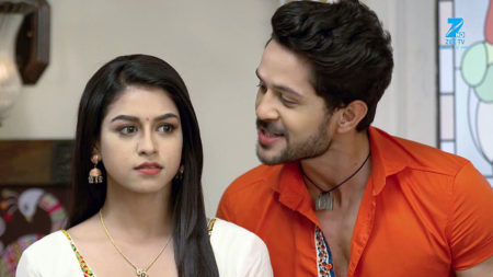 Prem – Teja’s ‘I Love You’ moment; a new hurdle to test their love in Zee TV’s Aisi Deewangi