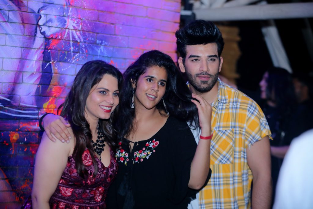 Badho Bahu’s 300 episodes party was a rocking affair! - 15