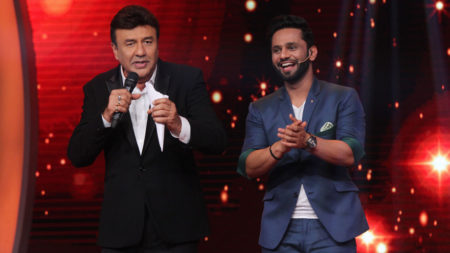 Guru Anu Malik meets Shishya Rahul on &TV’s Music Ki Pathshaala