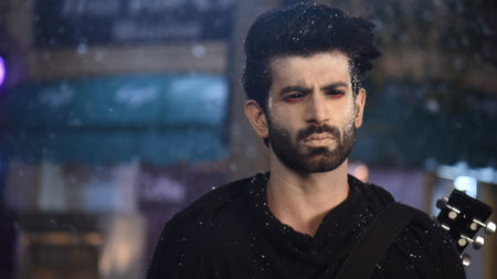 Namik gets special eyes from US for his ghost look in Ek Deewaana Tha!