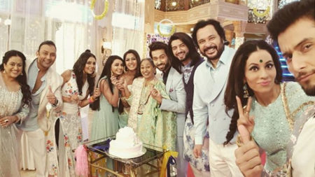 Anika, Gauri and Bhavya’s special dance performance for Dadi in Ishqbaaaz