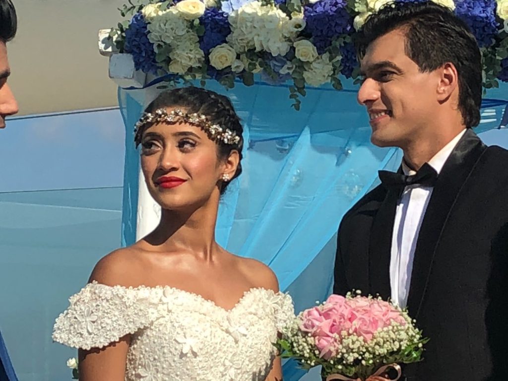 Kartik and Naira’s ‘romantic’ getaway in Greece - 6