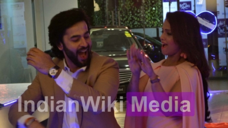 Fun time: Shashank Vyas and Adaa Khan on the set of Showbiz With Vahbiz