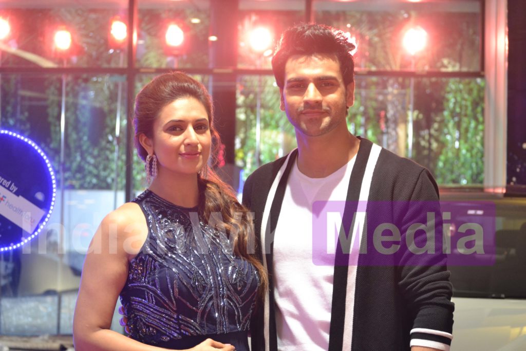 Vivek and Divyanka’s candid moments on the set of Showbiz With Vahbiz - 7