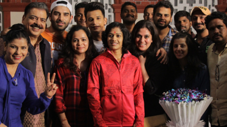 Babita Phogat celebrates birthday with Badho Bahu cast