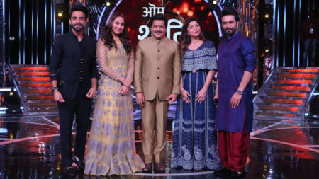 Udit Narayan’s guest appearance on Om Shanti Om