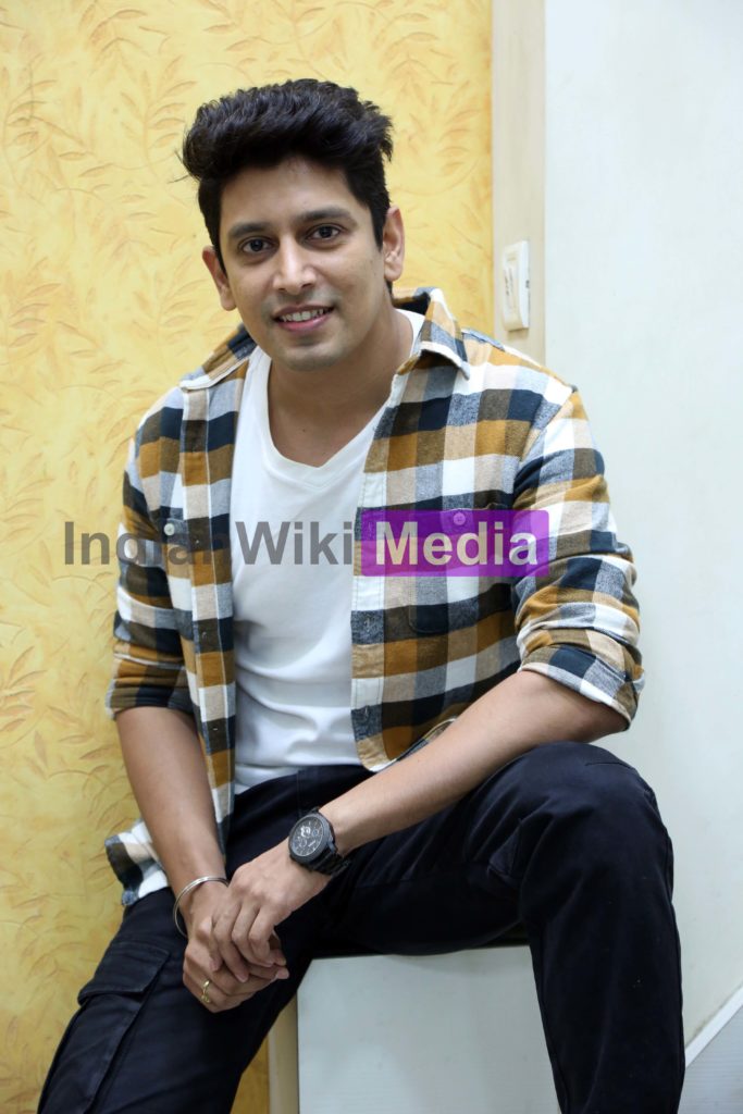 Khushwant Walia in IndianWikiMedia office - 4