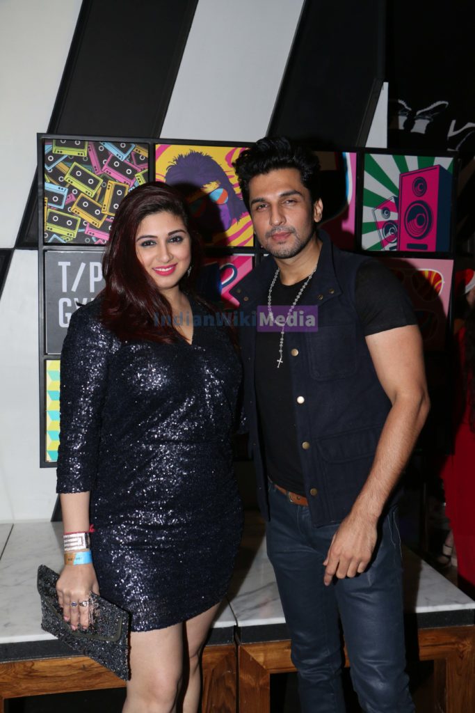 Celebs party hard at IndianWikiMedia X’mas Bash at Tipsy Gypsy - 50