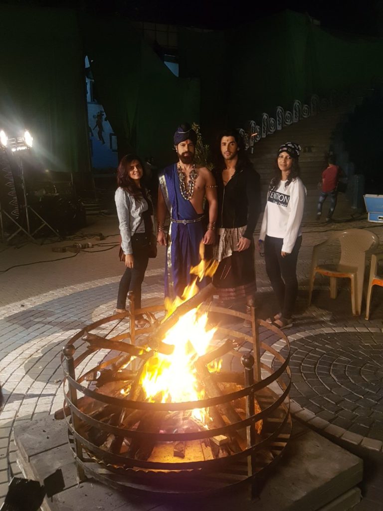 Bonfire on the sets of Porus - 1