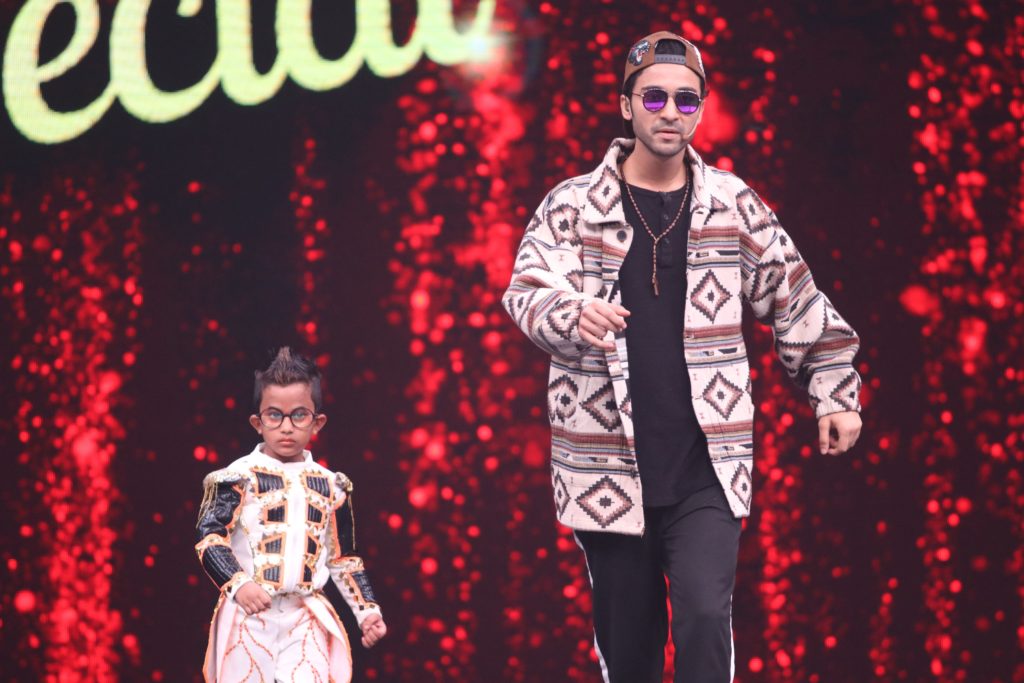 Badshah and Raghav show off their swag on Super Dancer Chapter 2 - 4