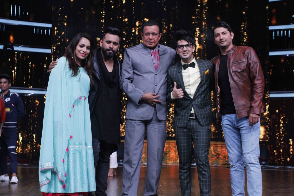 Bosco Martis along with Sairat star-cast on the sets of Dance India Dance 6 - 3