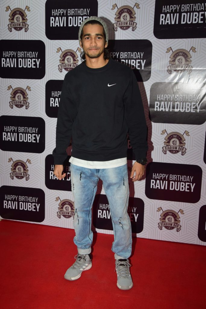 In pics: Ravi Dubey’s pre-birthday bash - 22